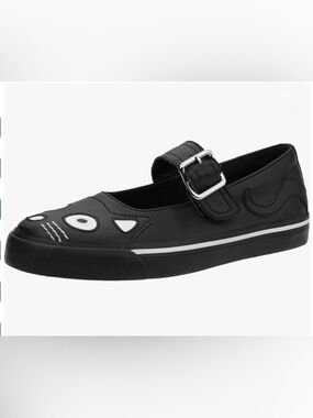 T.U.K Black Women’s Mary Jane Cat Face Shoes with Silver Buckle Size 7